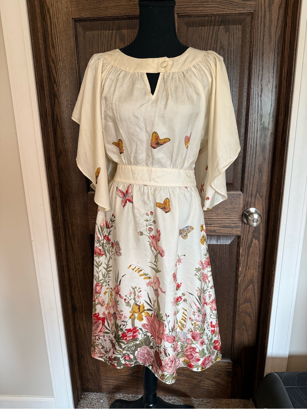 Lil Anthropologie The Road Ahead 100% Silk Butterfly Floral Midi Dress Ivory 6